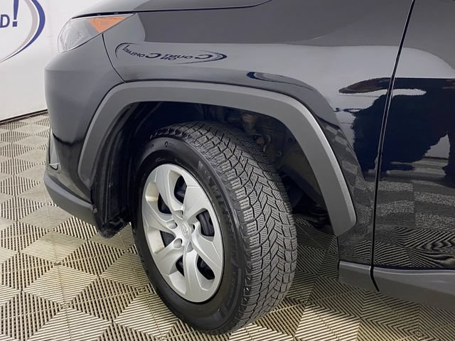 Certified 2019 Toyota RAV4 LE w/ All Weather Liner Package AWD/4WD image 23