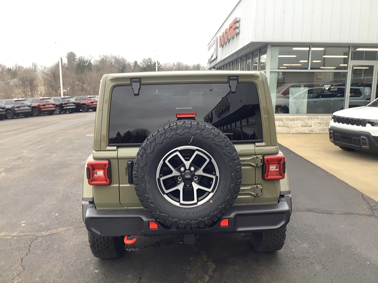 New 2026 Jeep Wrangler Unlimited Rubicon AWD/4WD image 4