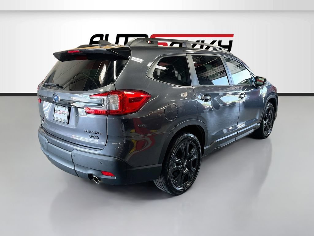Used 2025 Subaru Ascent Onyx Edition AWD/4WD image 7