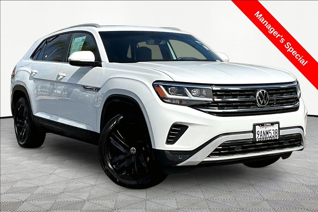 Used 2022 Volkswagen Atlas Cross Sport SE w/ Panoramic Sunroof Package image 1