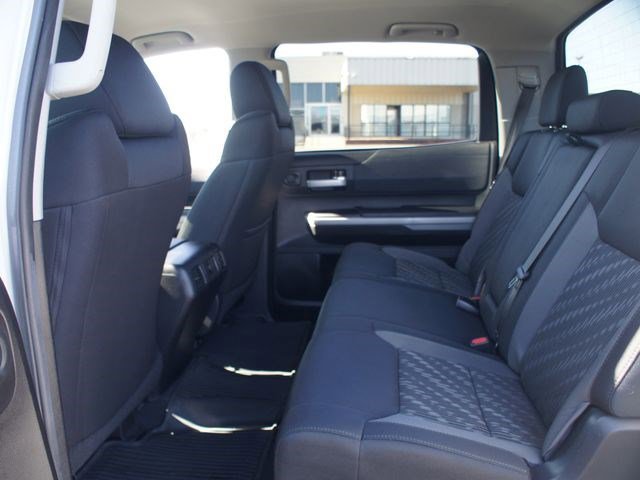 Used 2021 Toyota Tundra SR5 w/ SR5 Upgrade Package AWD/4WD image 12