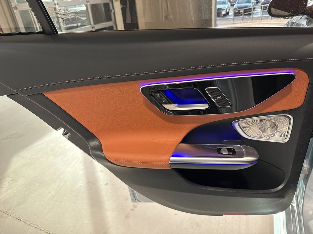 Used 2022 Mercedes-Benz C 300 4MATIC Sedan image 36