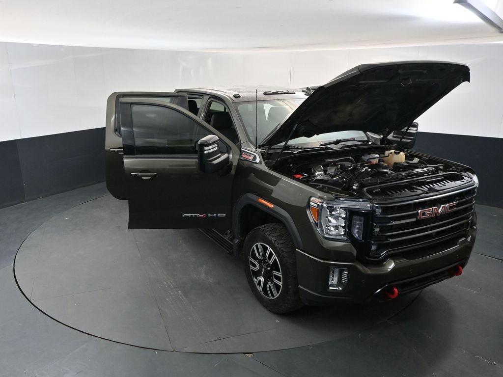 Used 2022 GMC Sierra 3500 AT4 w/ AT4 Preferred Package AWD/4WD image 17