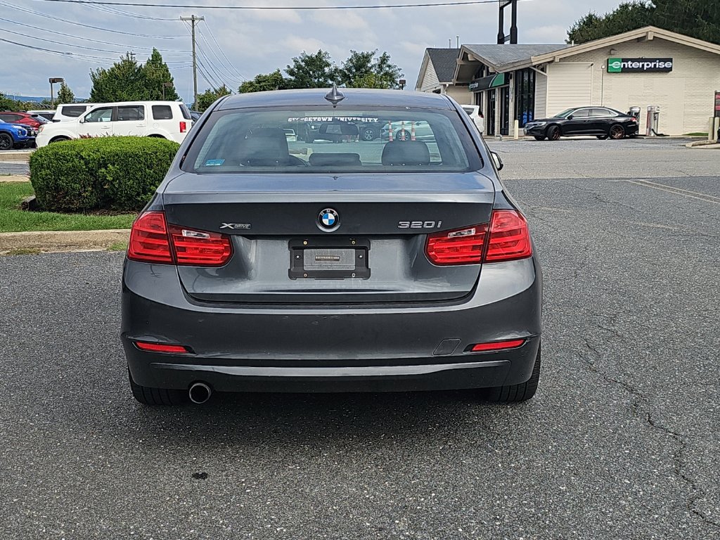Used 2015 BMW 320i xDrive Sedan AWD/4WD image 14