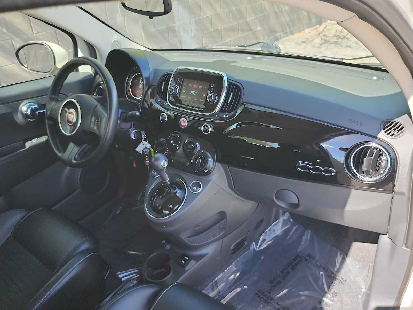 Used 2019 FIAT 500 Pop w/ Urbana Appearance Package FWD image 13