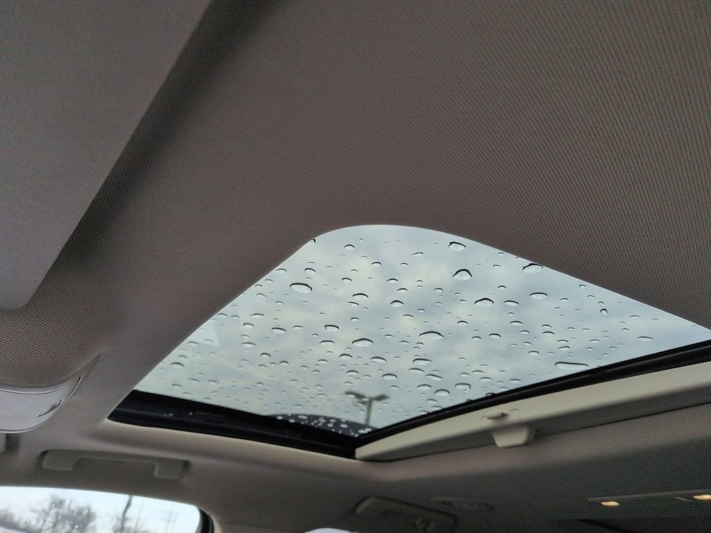 Used 2021 GMC Acadia Denali w/ Trailering Package image 10