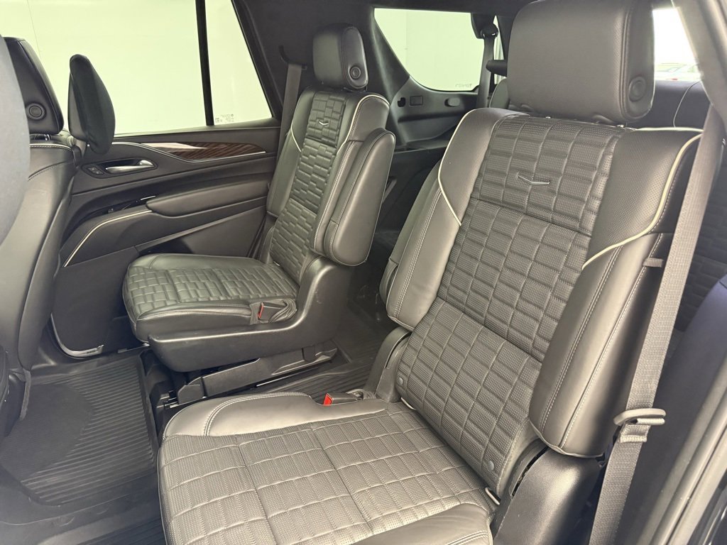 Used 2022 Cadillac Escalade Sport Platinum image 45