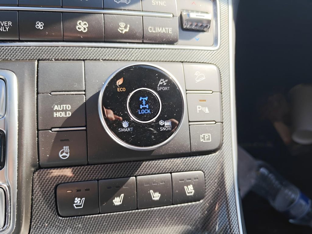 Used 2023 Hyundai Santa Fe Limited image 30