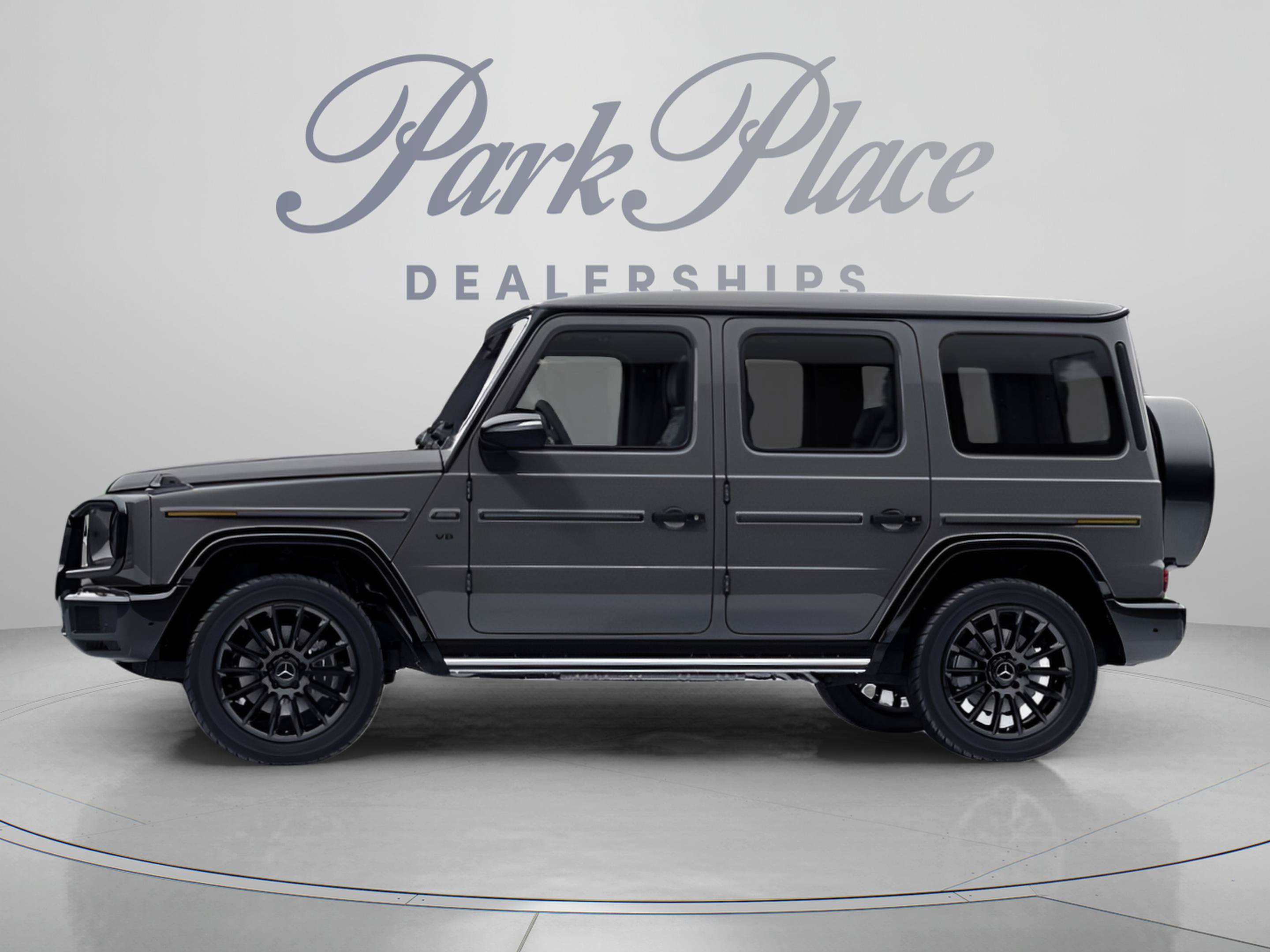 Used 2023 Mercedes-Benz G 550 image 8