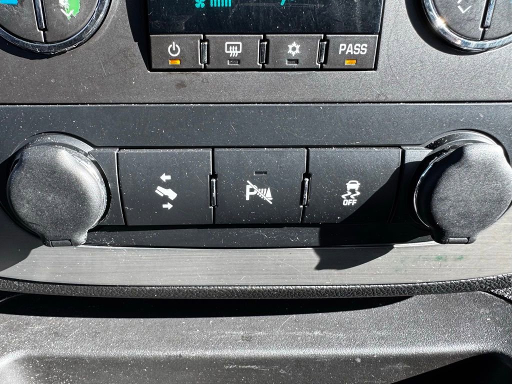 Used 2012 Chevrolet Avalanche LT image 15