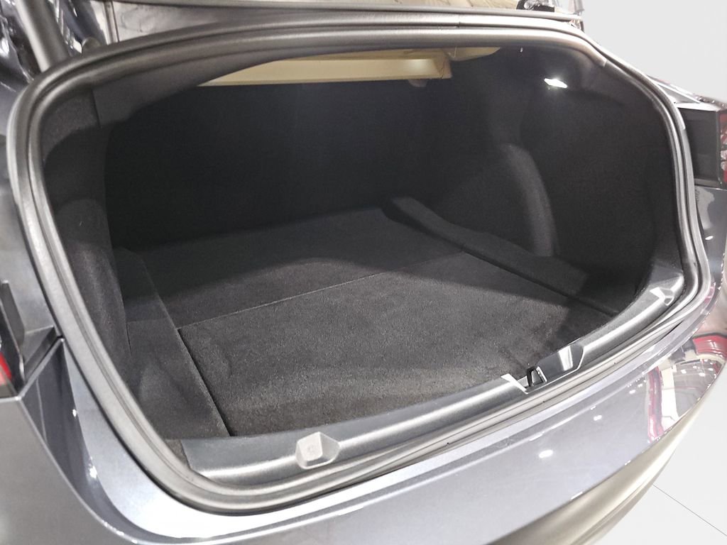 Used 2023 Tesla Model 3 Standard Range image 23