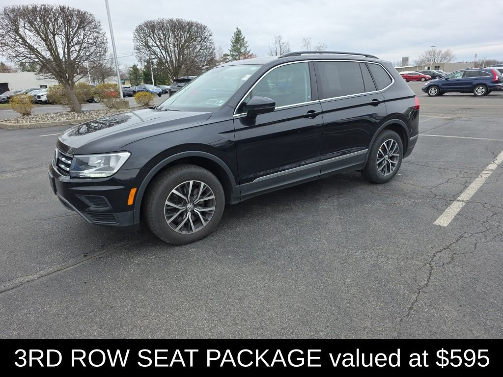 Used 2020 Volkswagen Tiguan SE w/ Panoramic Sunroof Package image 4
