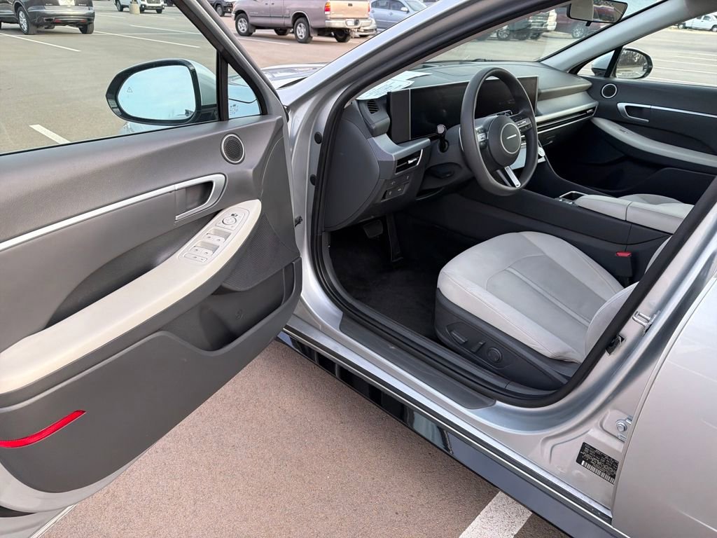 Used 2024 Hyundai Sonata SEL image 4