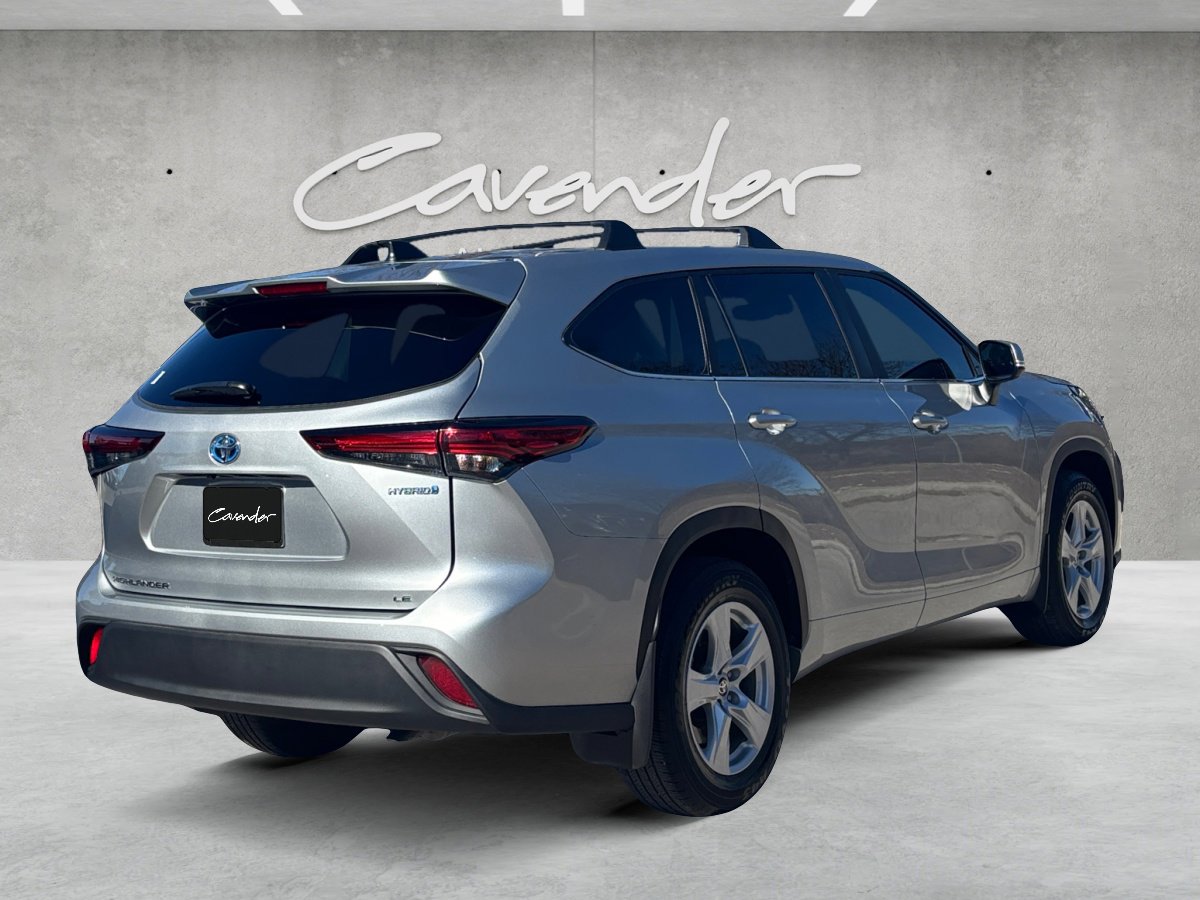 Used 2023 Toyota Highlander LE image 19
