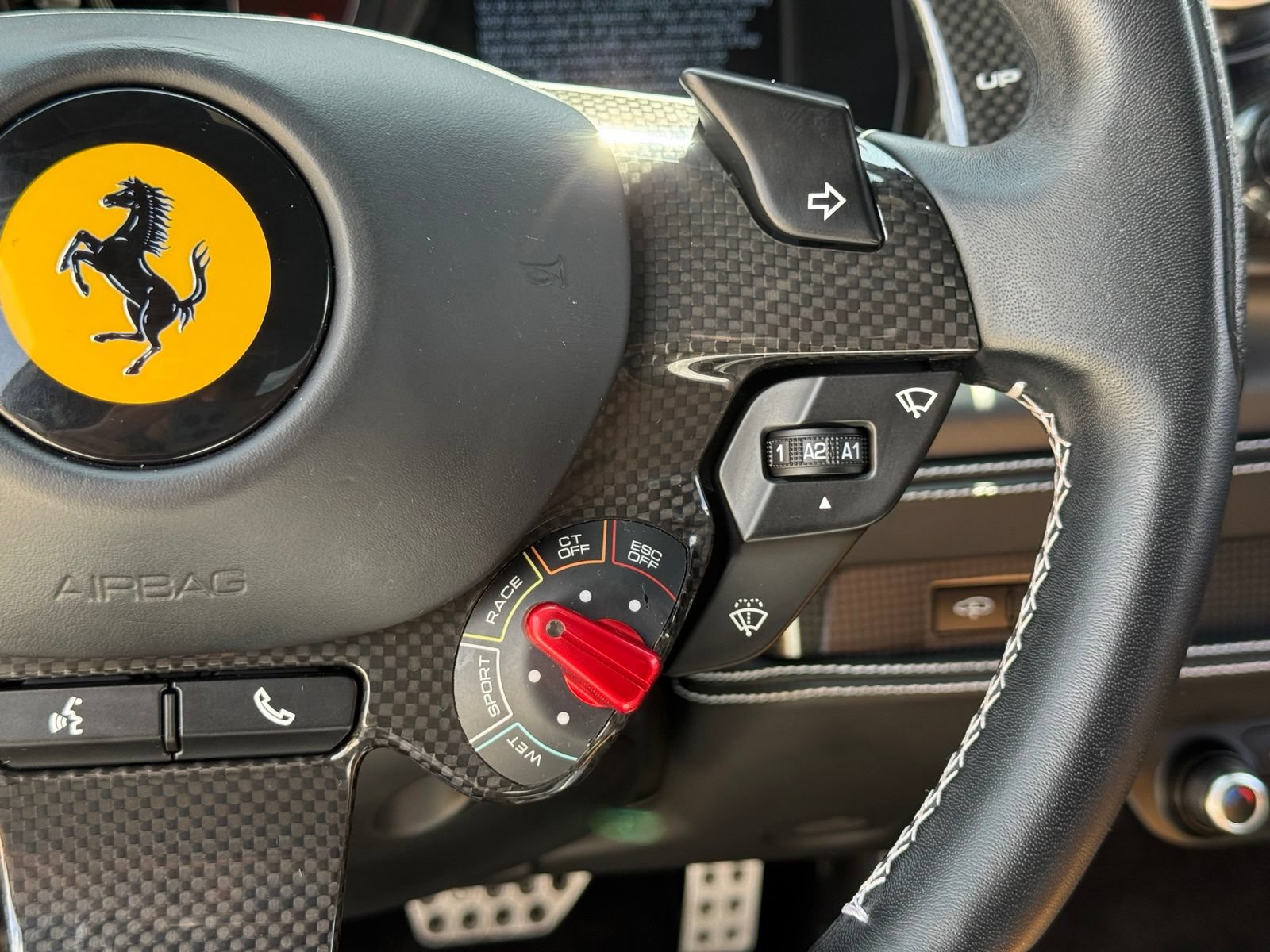Used 2020 Ferrari F8 Tributo RWD image 45