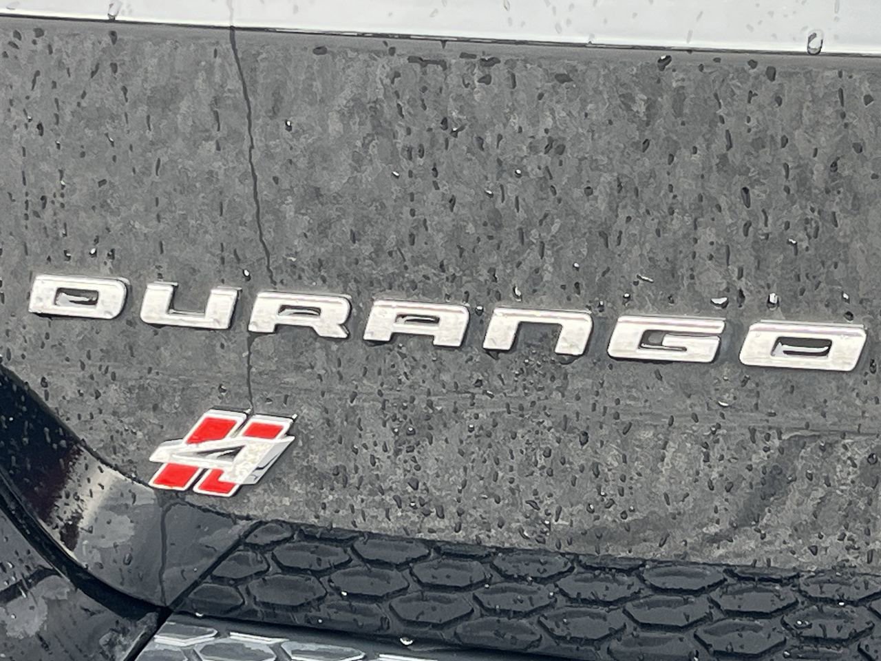 Used 2023 Dodge Durango GT image 25