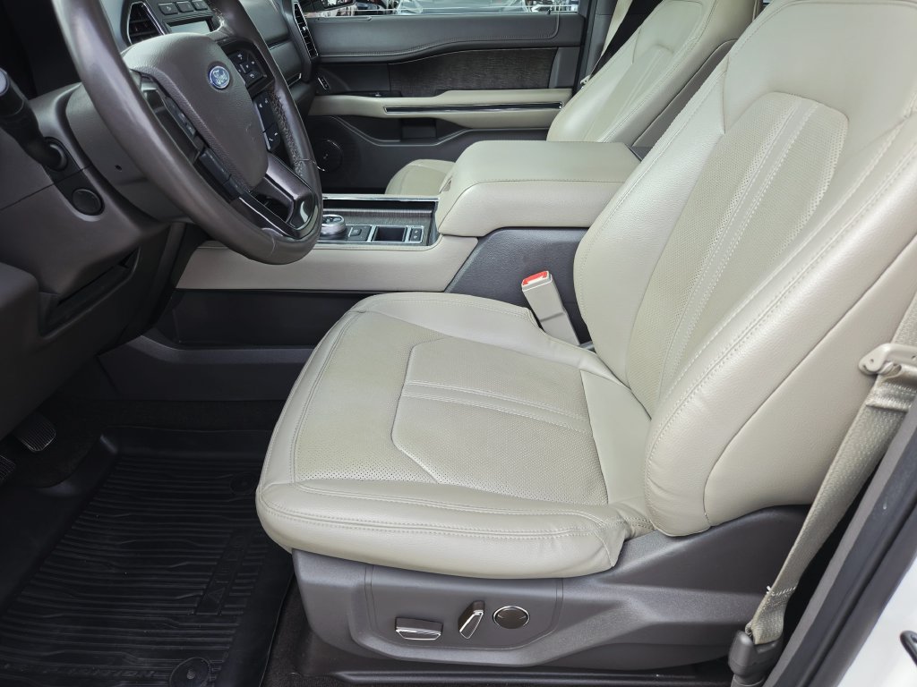 Used 2021 Ford Expedition Max Limited RWD image 12
