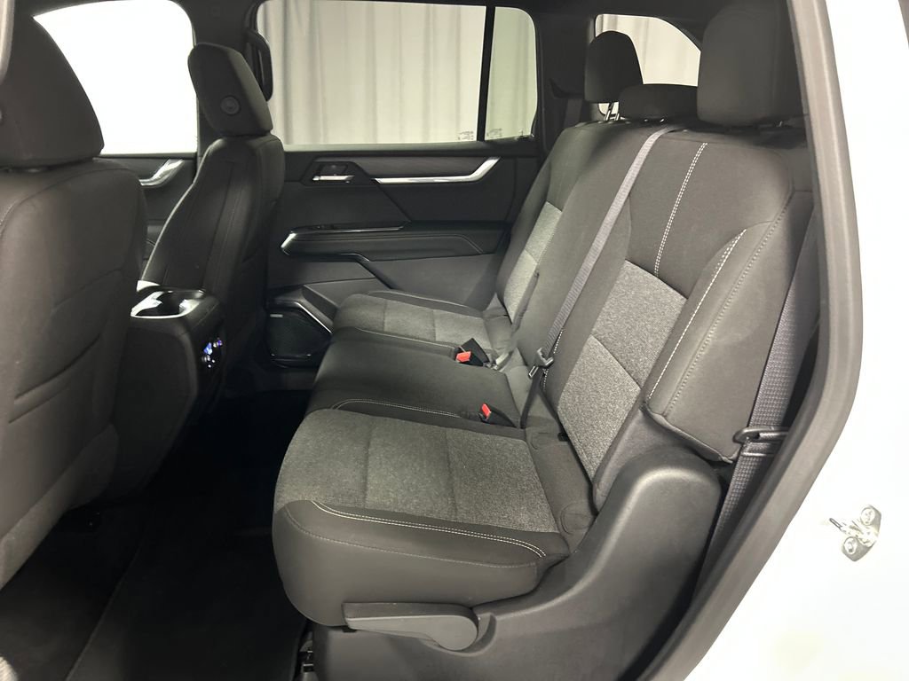 Used 2025 GMC Acadia Elevation image 23