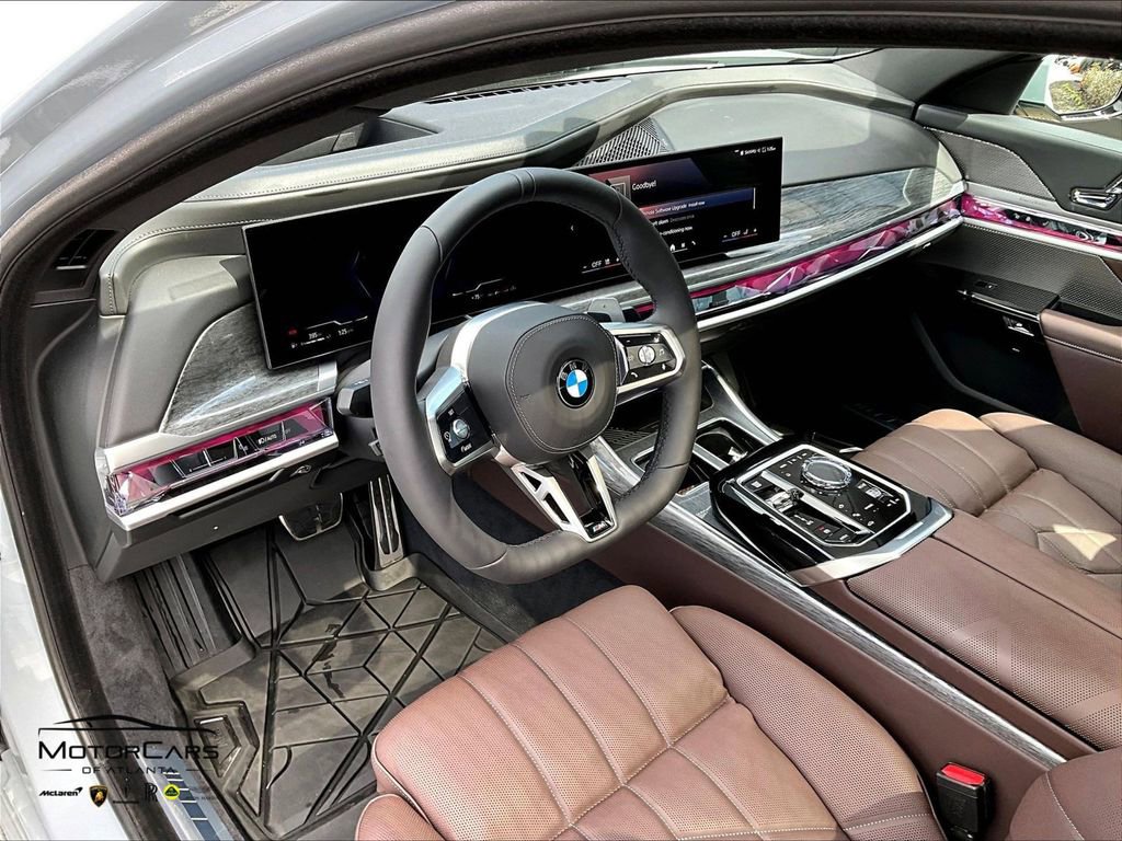 Used 2025 BMW 740i 740i w/ Premium Package image 13