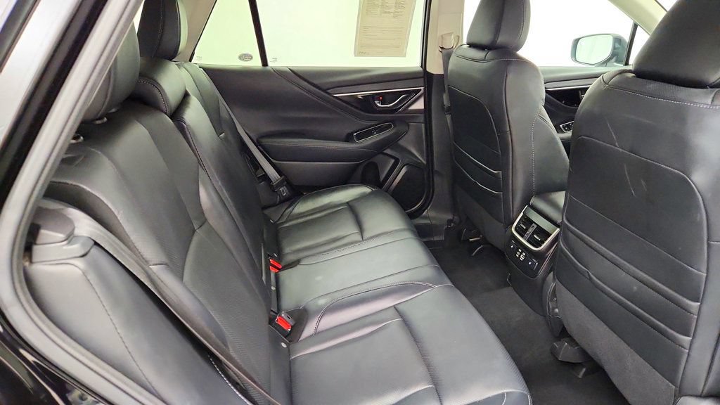 Used 2024 Subaru Outback Touring XT AWD/4WD image 23