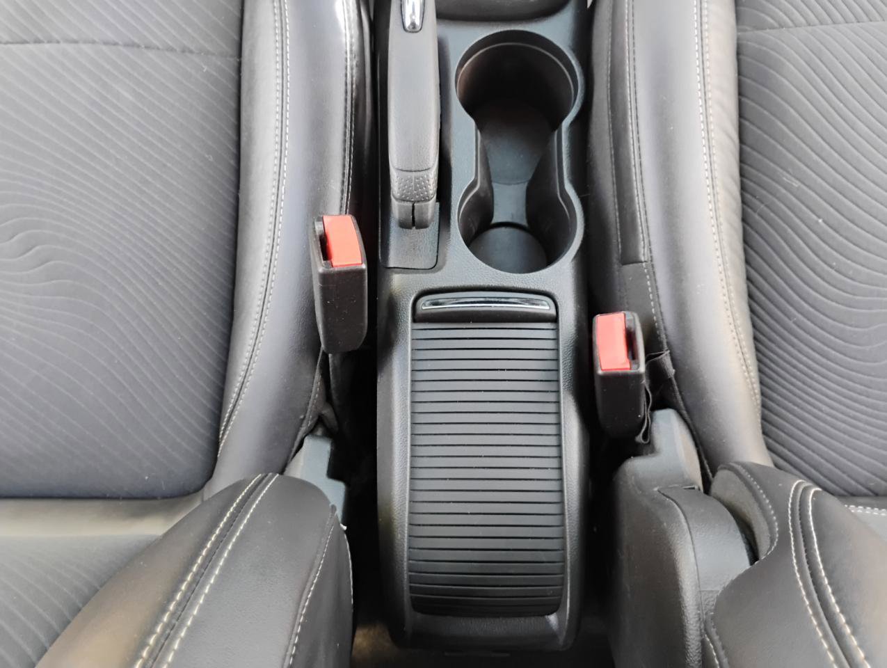 Used 2014 Buick Encore Convenience FWD image 49