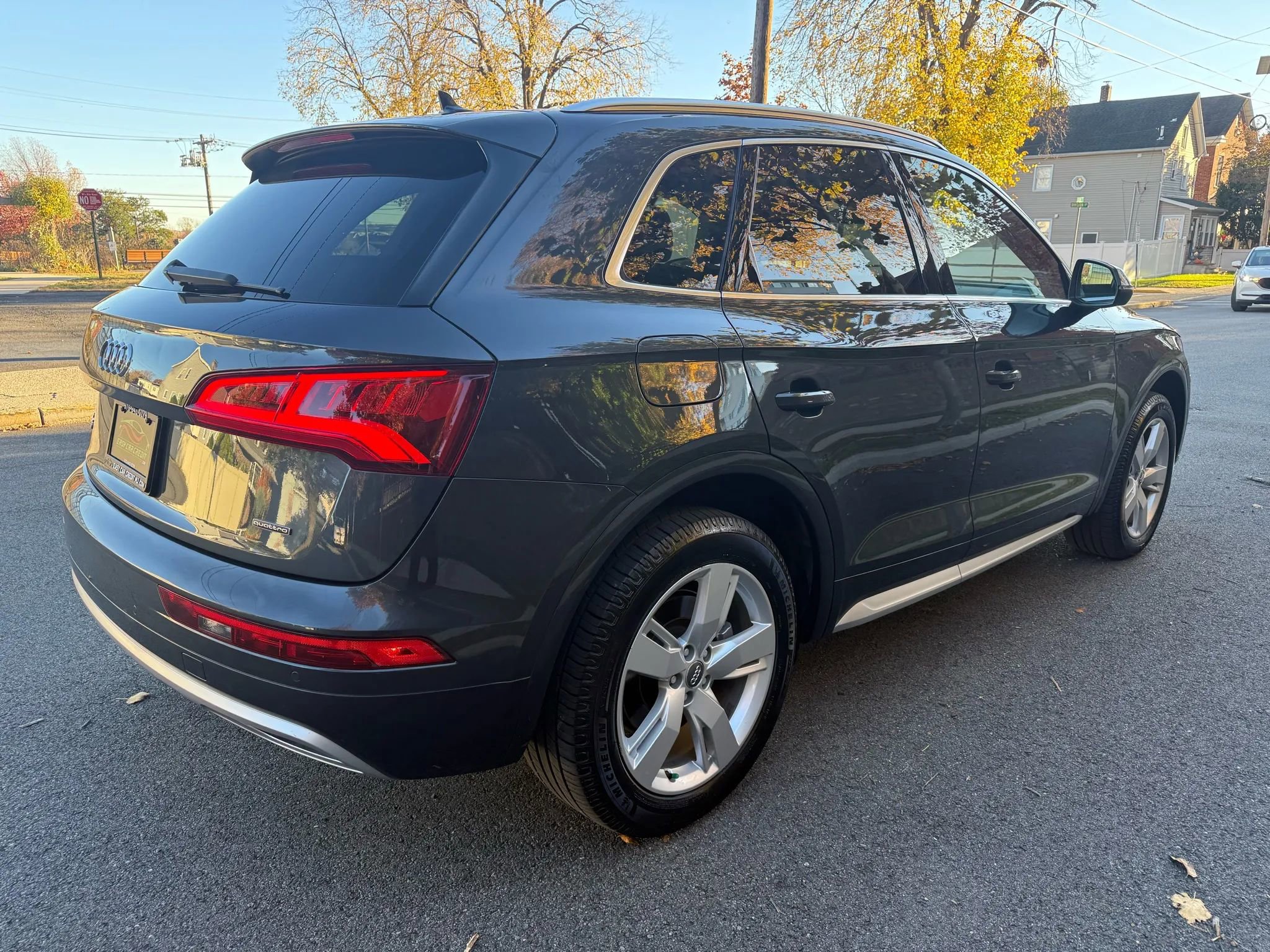 Used 2019 Audi Q5 2.0T Premium Plus image 7