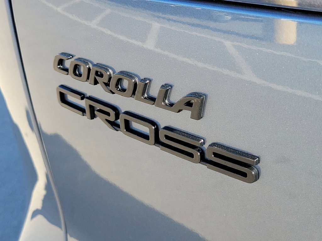 New 2026 Toyota Corolla Cross LE FWD image 7