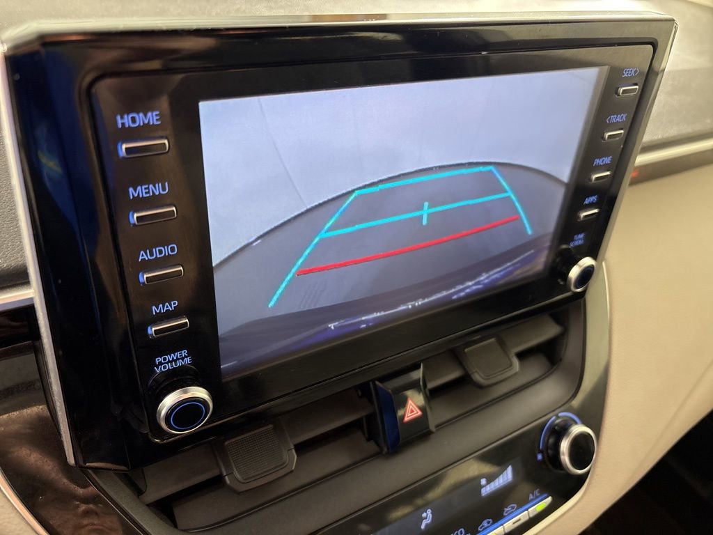 Used 2020 Toyota Corolla LE FWD image 36