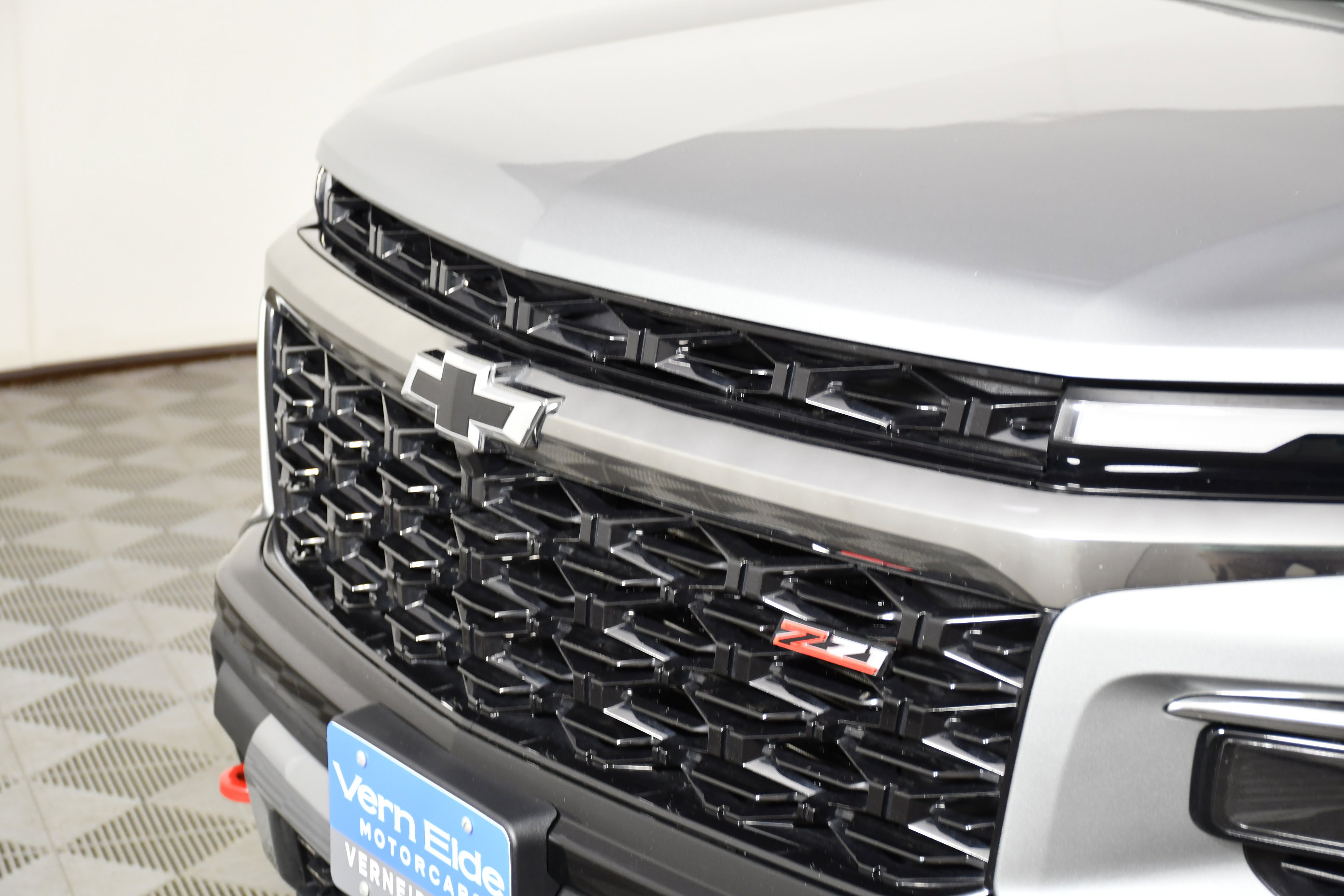 Used 2025 Chevrolet Traverse Z71 image 11