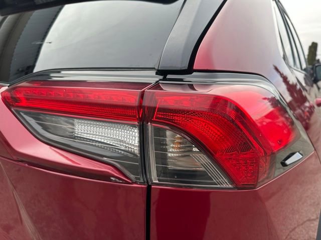 Used 2024 Toyota RAV4 LE image 10