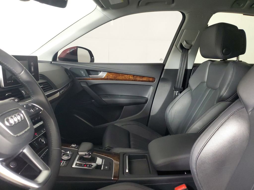 Certified 2018 Audi Q5 2.0T Premium Plus w/ Premium Plus Package AWD/4WD image 19