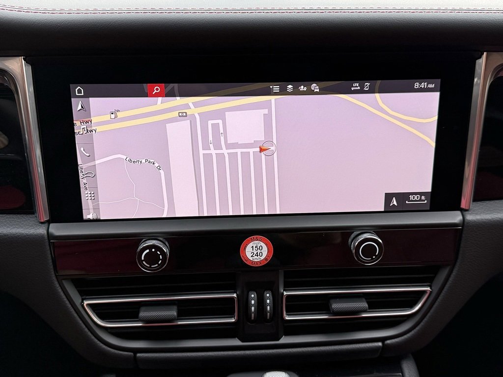 New 2026 Porsche Macan image 15