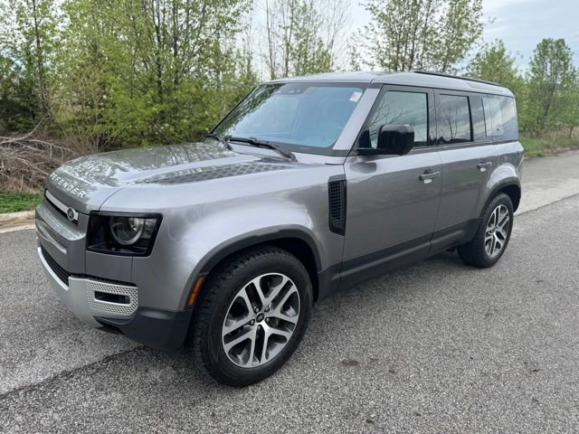 Used 2020 Land Rover Defender 110 HSE AWD/4WD video 1