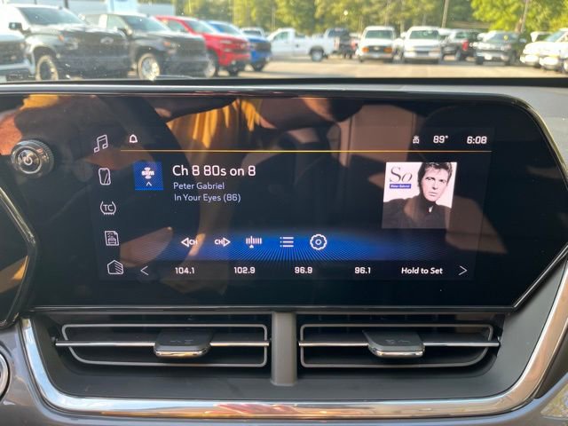 Used 2025 Chevrolet Trax ACTIV w/ Driver Confidence Package FWD image 30