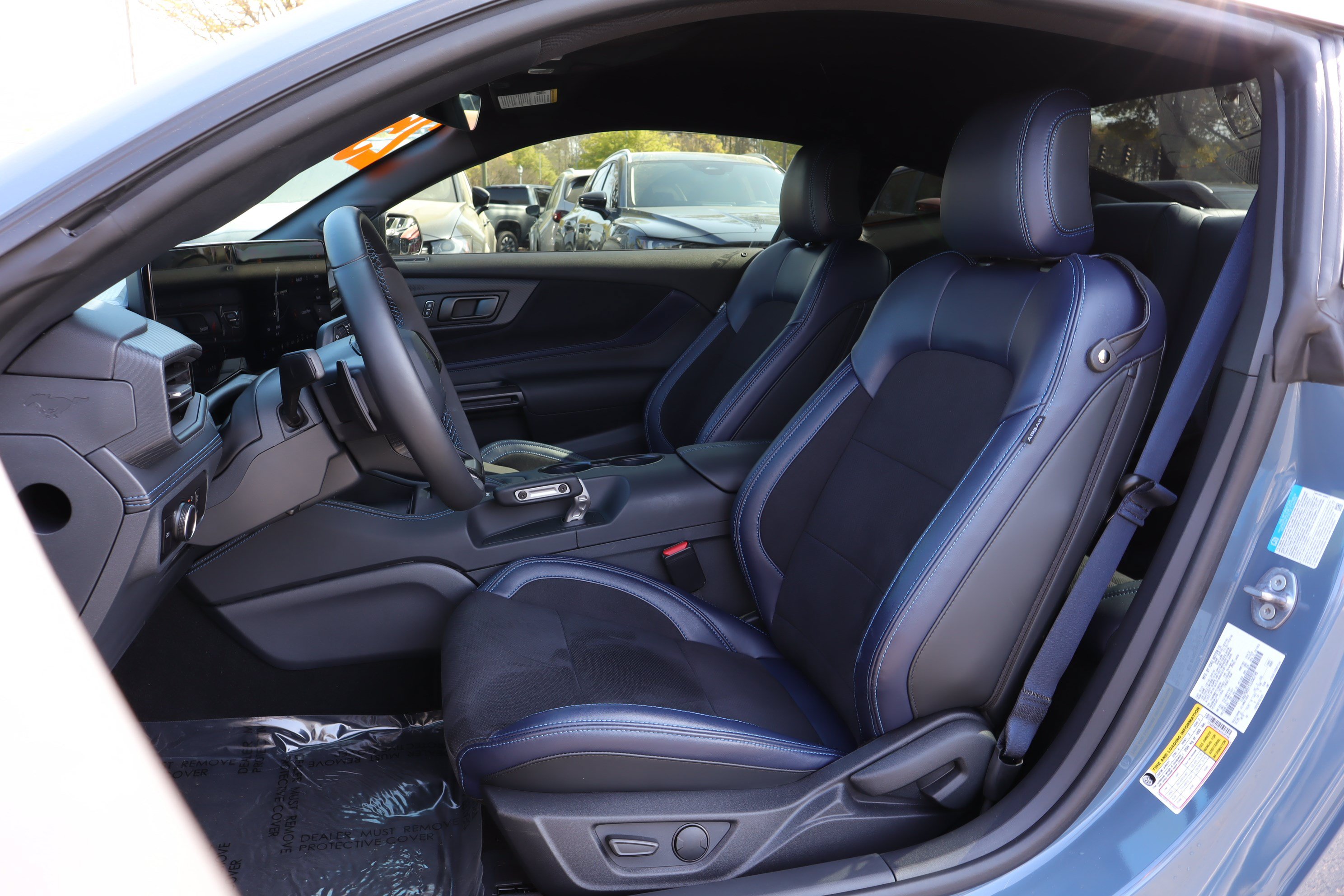 Used 2025 Ford Mustang Dark Horse RWD image 8