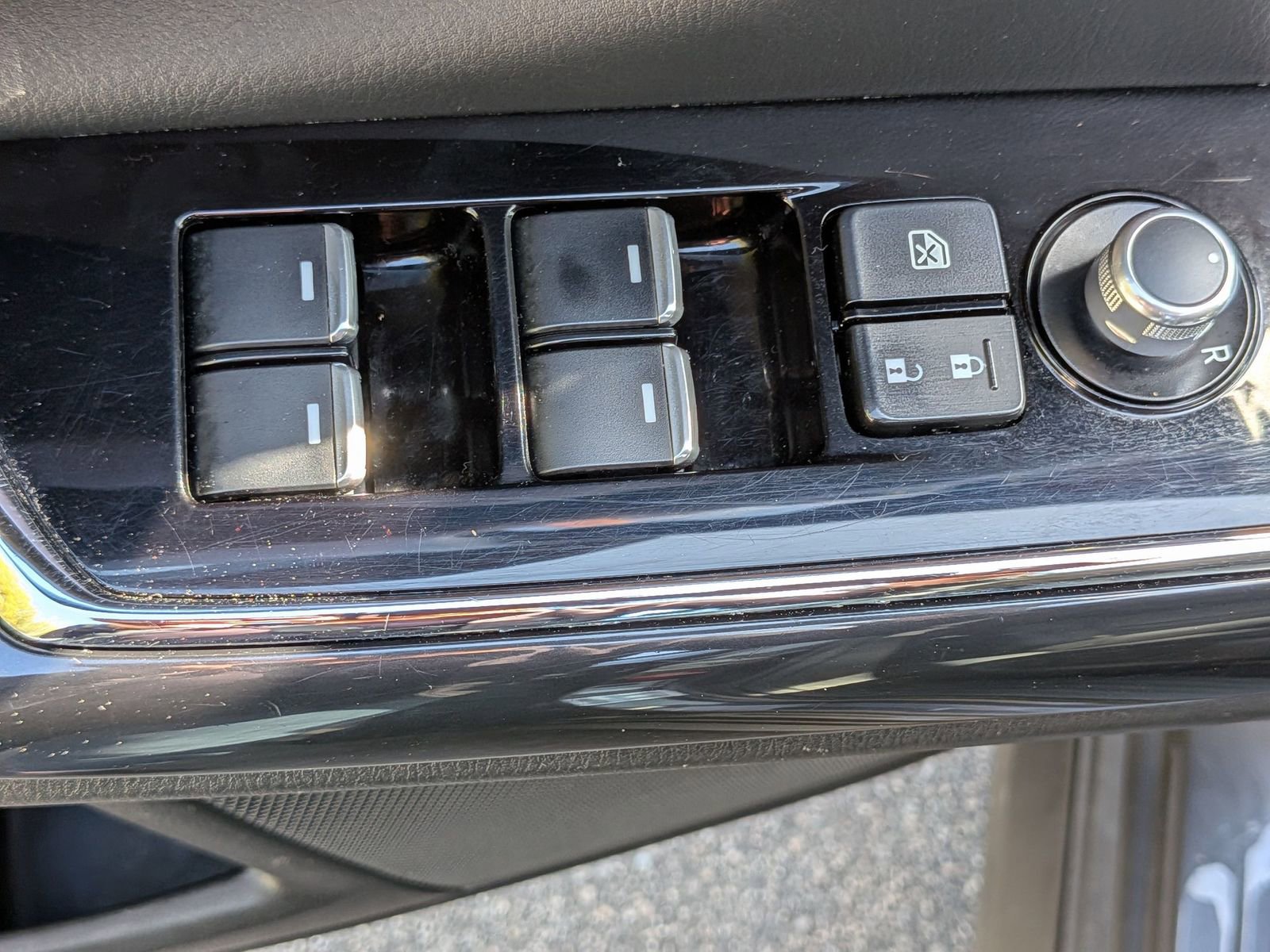 Used 2018 MAZDA CX-9 Touring image 14