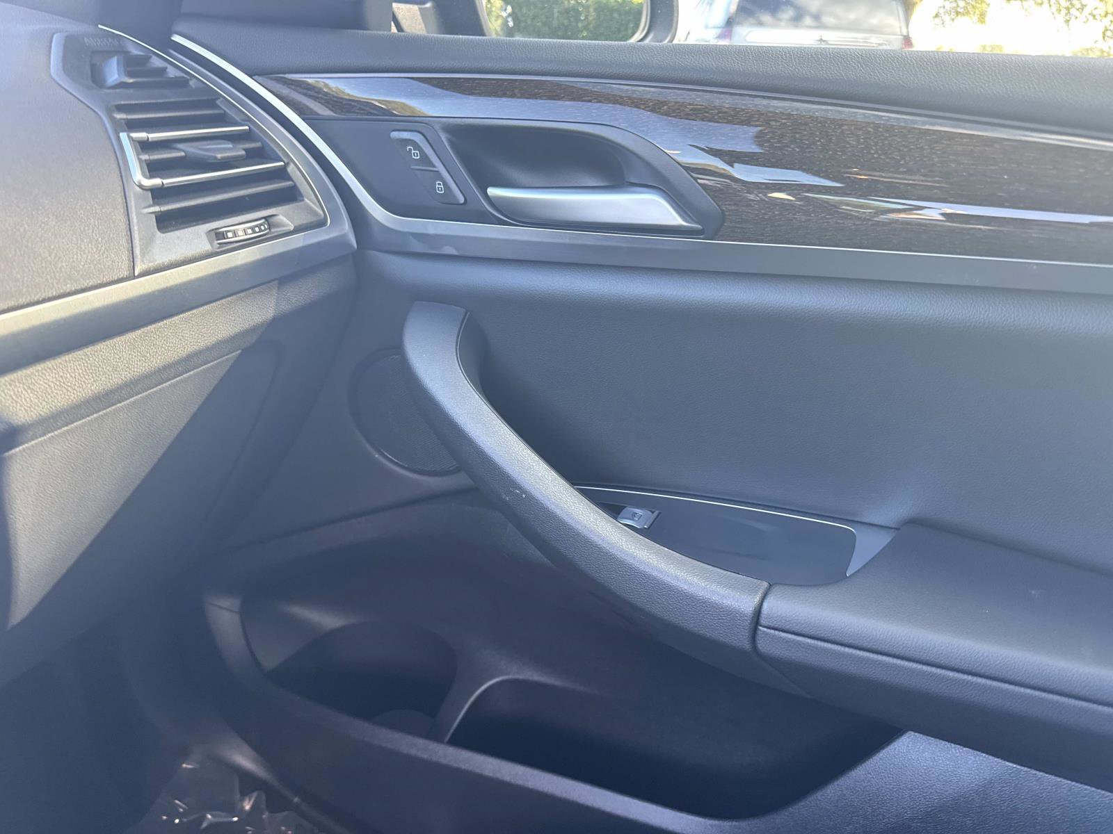 Certified 2025 BMW X4 xDrive30i image 20