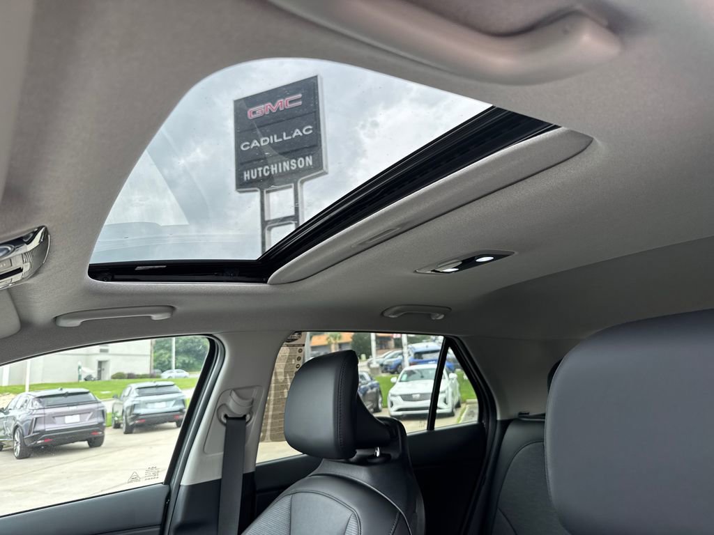 New 2025 Kia Niro SX Touring image 31