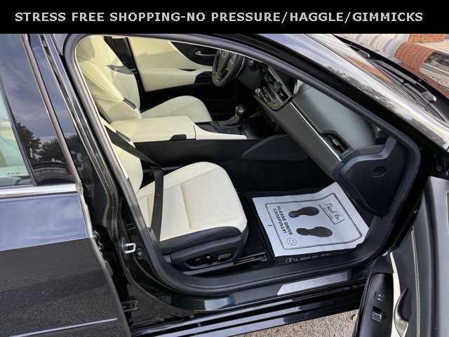 Used 2022 Lexus ES 350 w/ Premium Package image 35