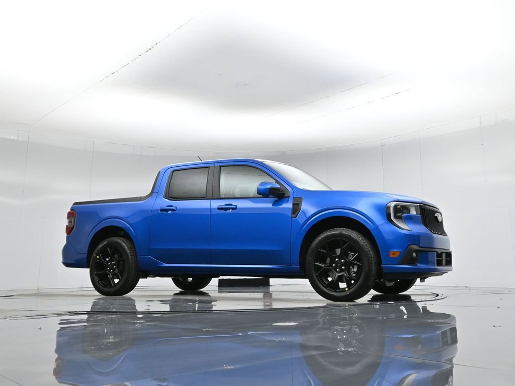 New 2026 Ford Maverick Lobo image 3