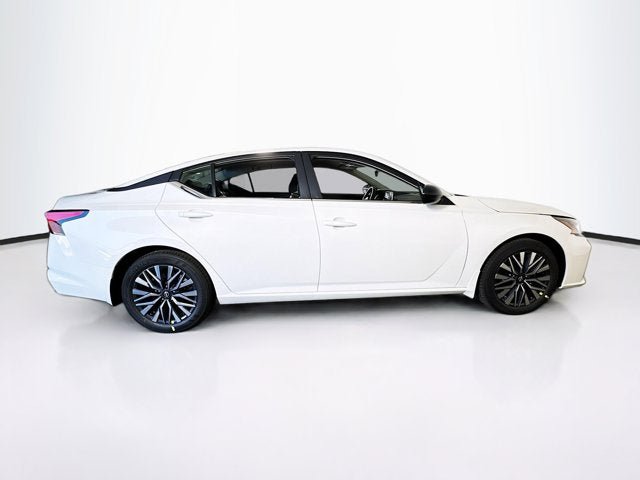 New 2026 Nissan Altima 2.5 SV FWD image 4