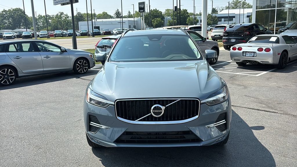 Certified 2023 Volvo XC60 B5 Core w/ Climate Package AWD/4WD image 5