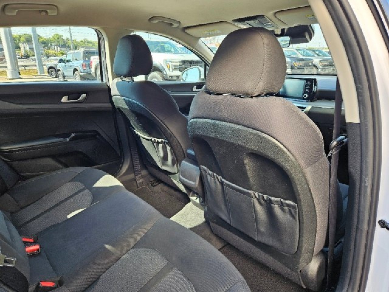 Used 2023 Kia K5 LXS image 13
