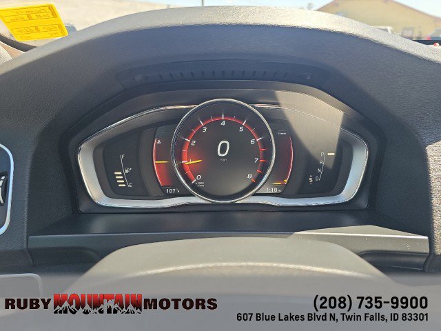 Used 2018 Volvo V60 T5 Cross Country AWD/4WD image 16