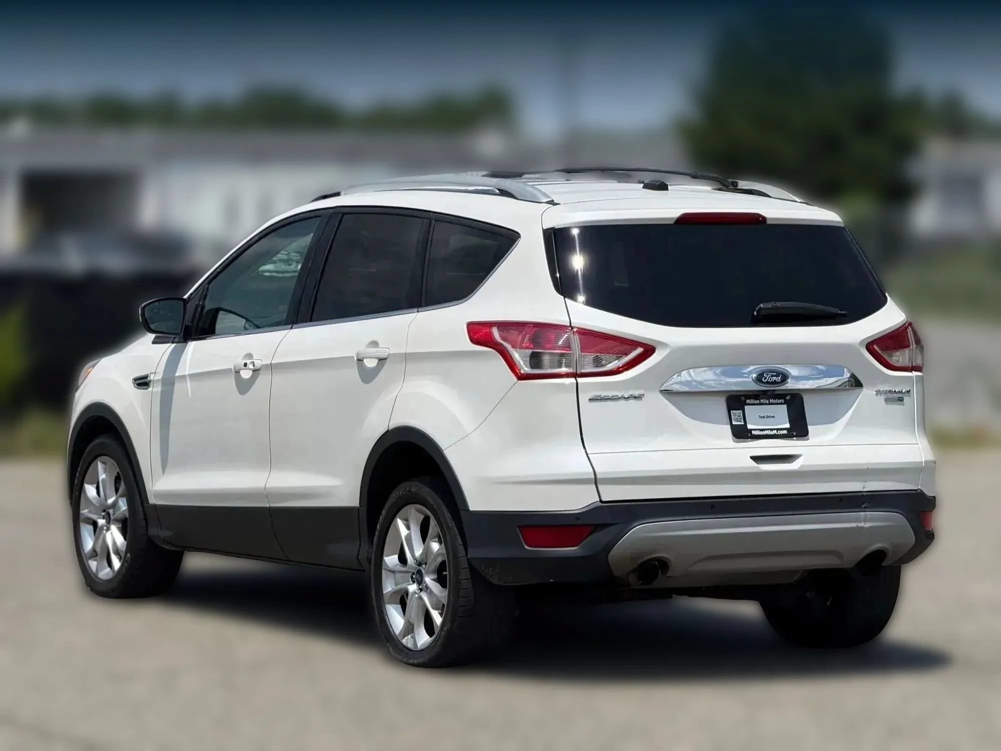 Used 2016 Ford Escape Titanium AWD/4WD image 10