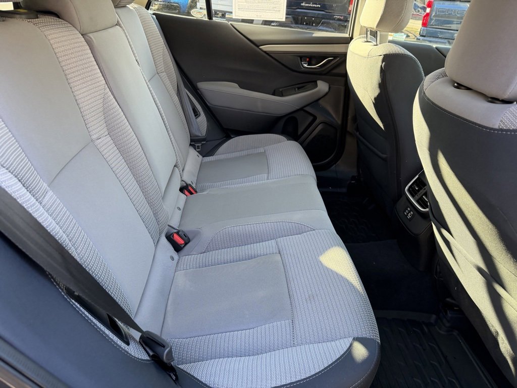 Used 2025 Subaru Outback Premium w/ Popular Package #1 image 19