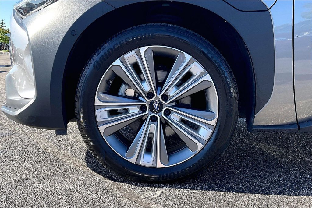 Used 2023 Subaru Solterra AWD image 10