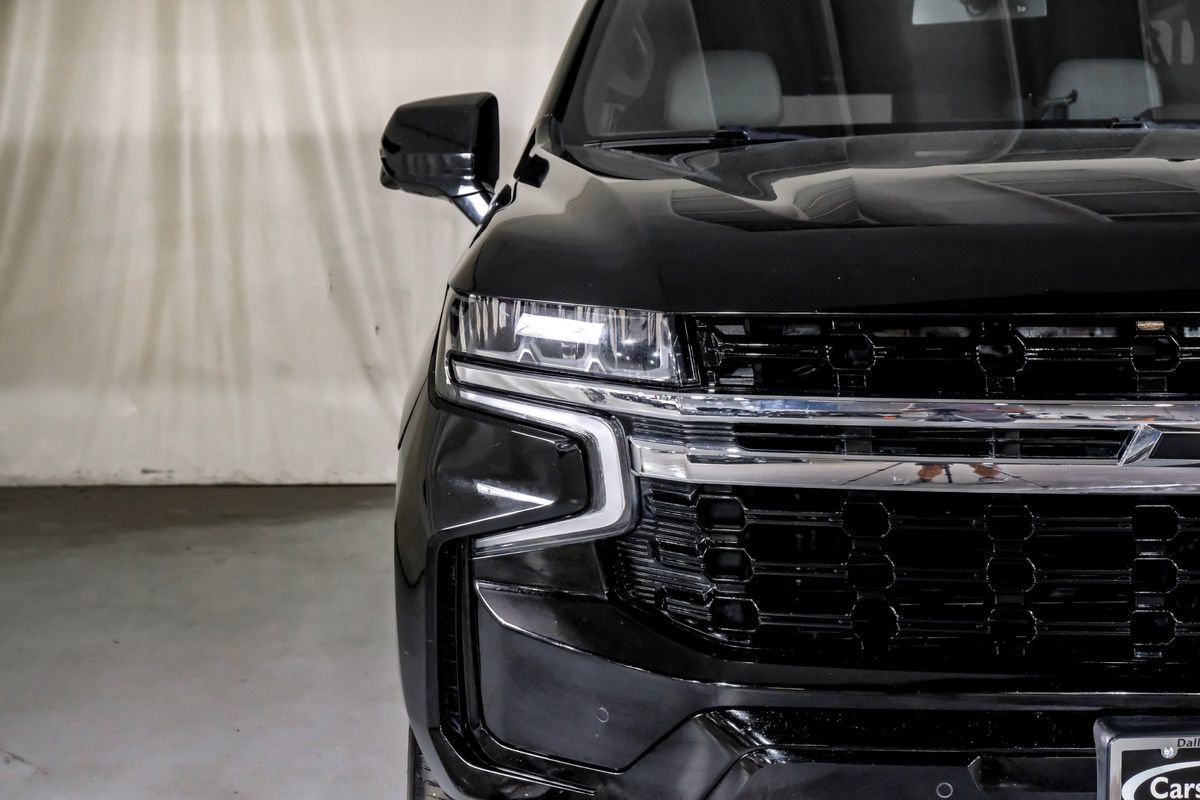 Used 2021 Chevrolet Suburban Z71 w/ Z71 Off-Road Package AWD/4WD image 41