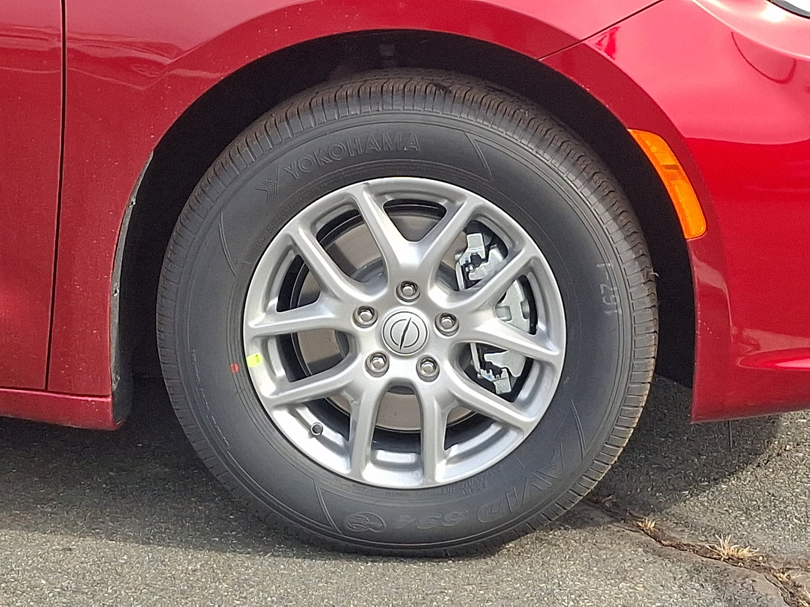 New 2026 Chrysler Pacifica Select FWD image 5