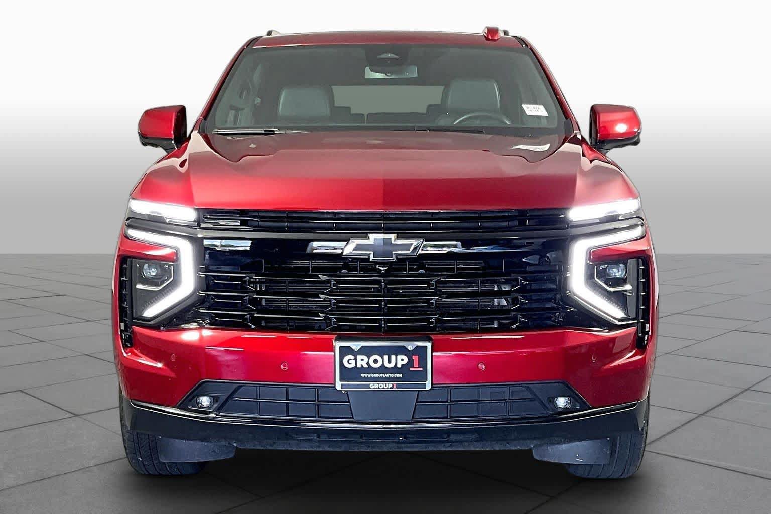 Certified 2025 Chevrolet Suburban RST w/ Comfort Package RWD image 7